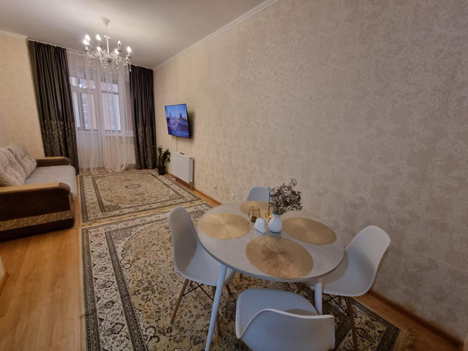 Уютная Квартира Жк Сказочный Мир, Город Астана, Кошкарбаева 26 Exterior photo